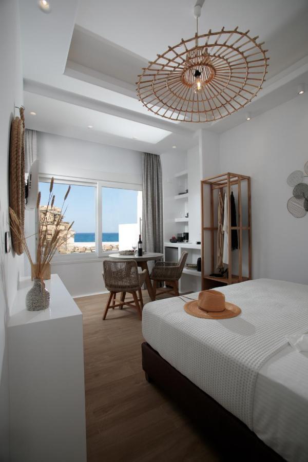 Hora Seaside Suites Naxos City エクステリア 写真