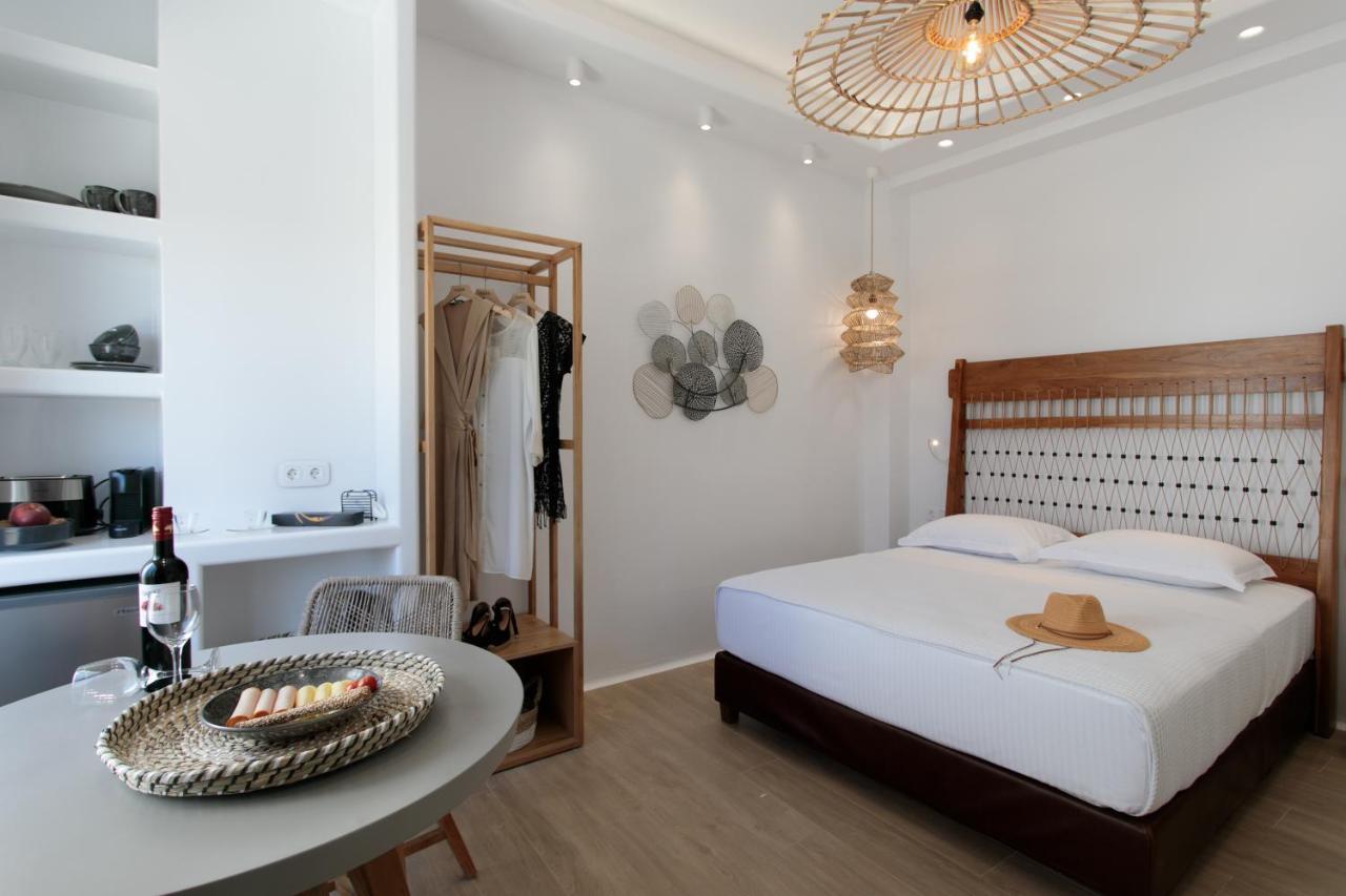 Hora Seaside Suites Naxos City エクステリア 写真