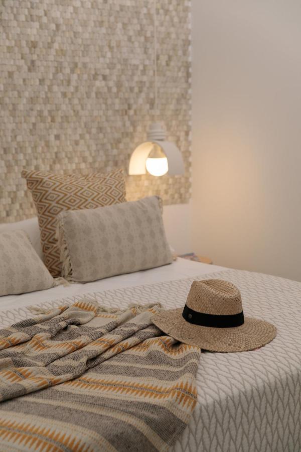 Hora Seaside Suites Naxos City エクステリア 写真